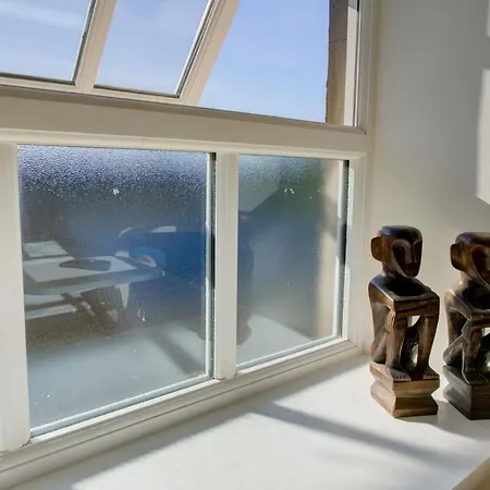 24 Tanners Yard * קנדל